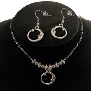 Silver plated moon design earrings & necklace set